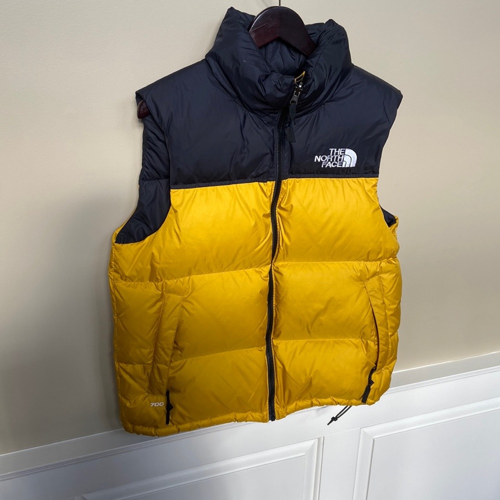 Mens North face puffer vest